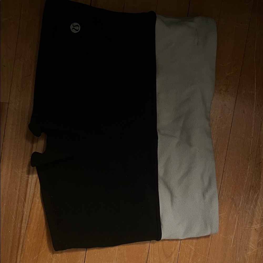 lululemon athletica Black and Gray Athletic Shorts Reversible Booty Lowrise